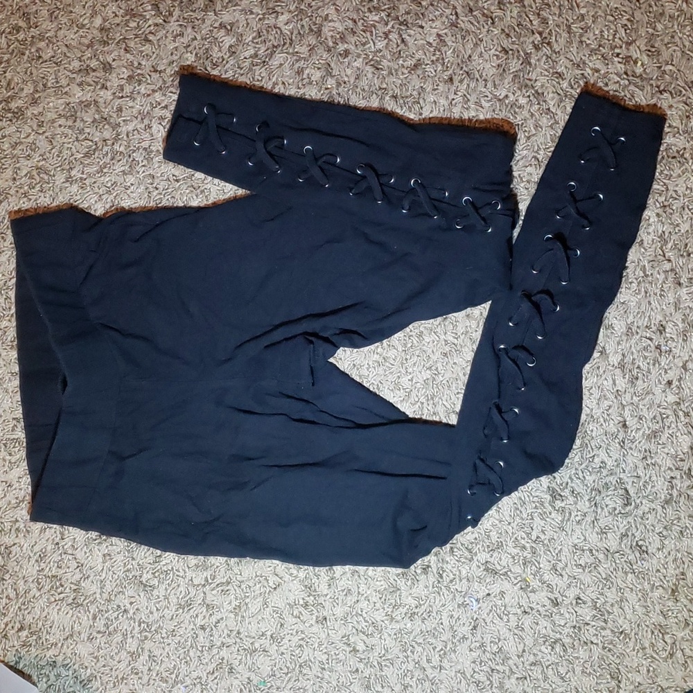 Torrid Full Length Signature Premium Leggings Black Lace Up Back sz 00 M 10